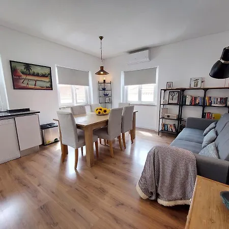 Apartamento Parrot House *